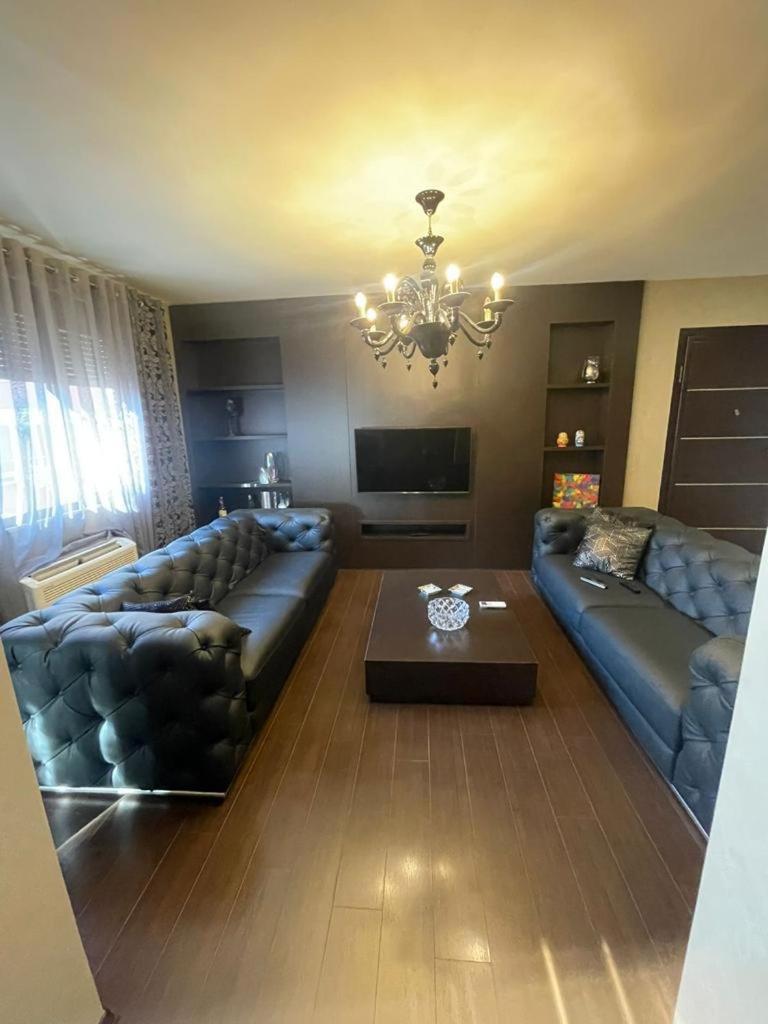 Luxury Apartment City Centre 地拉那 外观 照片
